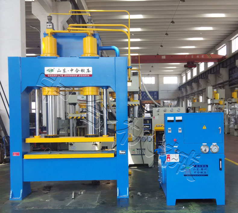 150噸龍門液壓機(jī)(圖2) 150噸龍門液壓機(jī)(圖2)