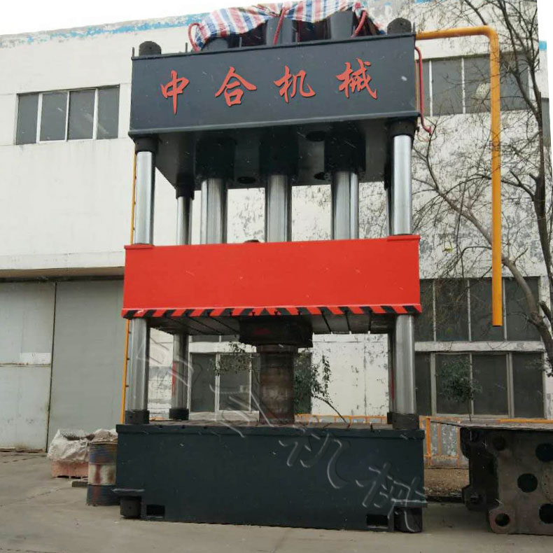 1500T伺服液壓機(圖1) 1500T伺服液壓機(圖1)