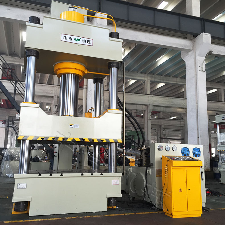 200噸三梁四柱液壓機 200噸三梁四柱液壓機