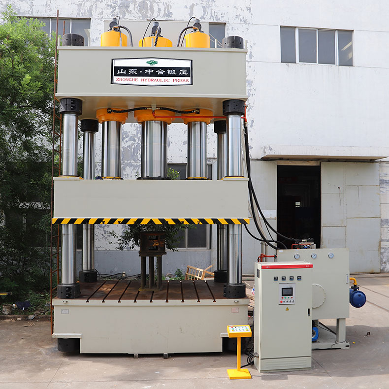 玻璃鋼制品成型液壓機(圖1) 玻璃鋼制品成型液壓機(圖1)