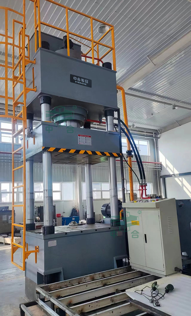 500噸四柱液壓機 500噸四柱液壓機