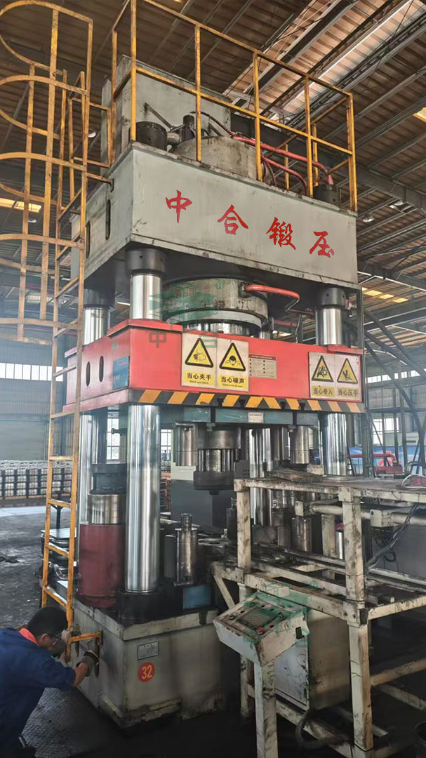 1000噸四柱液壓機