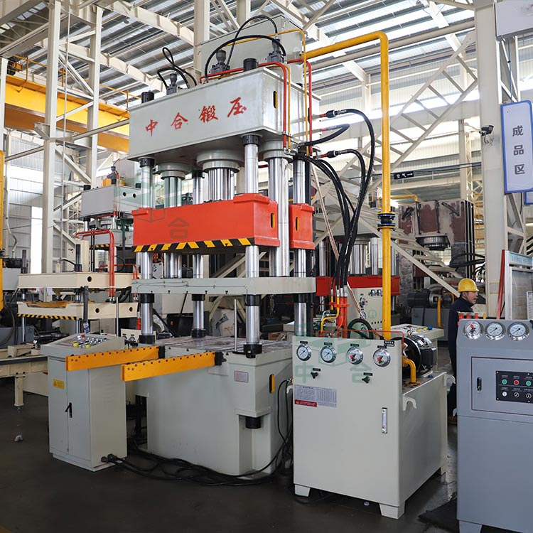 200噸四梁四柱液壓機.jpg 200噸四梁四柱液壓機.jpg