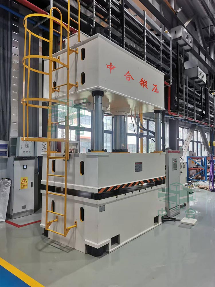 400噸三梁四柱液壓機調試 400噸三梁四柱液壓機調試