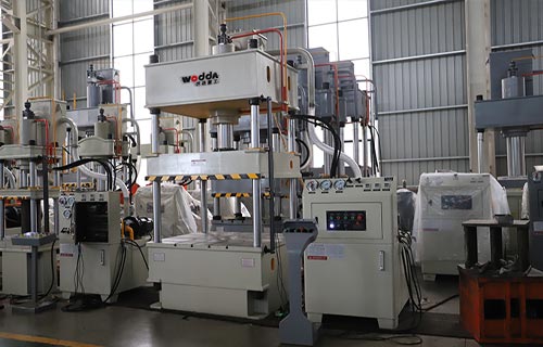 100噸液壓機(jī)（四柱、框架、龍門）