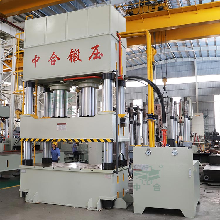 1000噸四柱液壓機.jpg 1000噸四柱液壓機.jpg