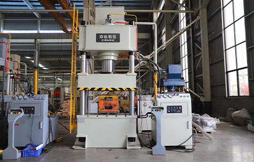 315噸四柱液壓機的定制化服務與解決方案