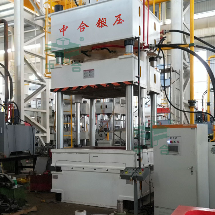 蛭石板液壓機(jī).jpg 蛭石板液壓機(jī).jpg