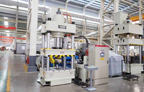 315噸四柱液壓機(jī)：滿足多樣化工業(yè)需求