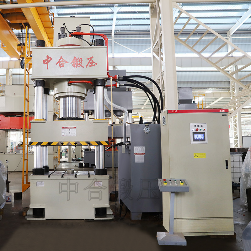 500噸伺服液壓機車間實物 500噸伺服液壓機車間實物