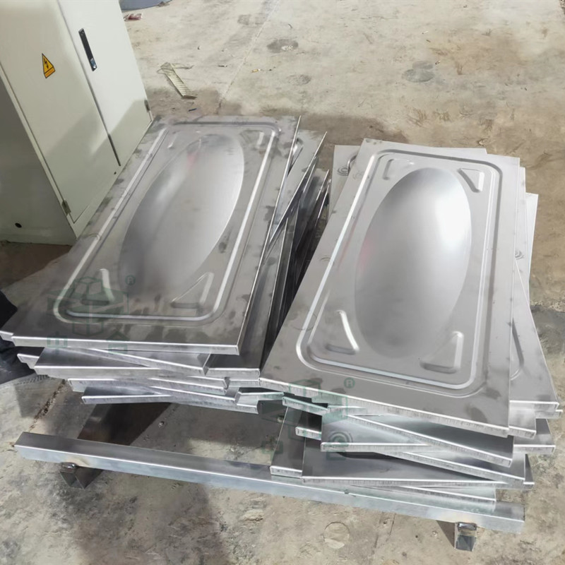 不銹鋼水箱板沖壓成型_630噸四柱液壓機(圖2) 不銹鋼水箱板沖壓成型_630噸四柱液壓機(圖2)