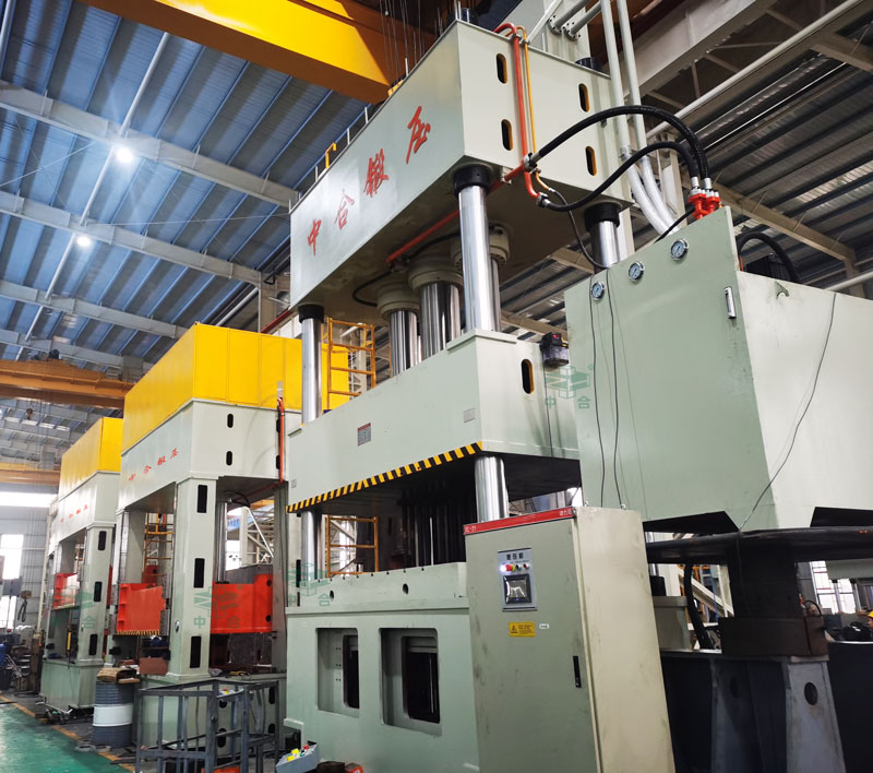 1000噸四柱液壓機 1000噸四柱液壓機